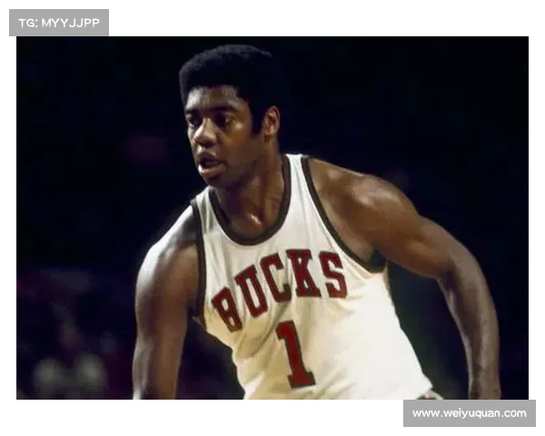 NBA Pick and Pop战术解析与应用:提升进攻效率的关键技巧 NBA Pick and Pop战术解析与应用:提升进攻效率的关键技巧